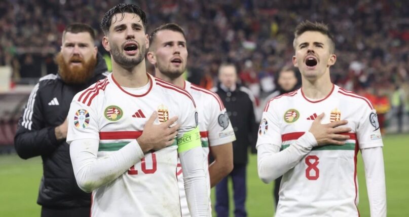 Hai đội bóng đều có được đội hình tương đối mạnh